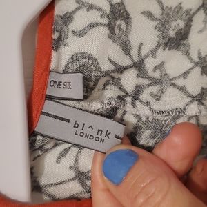 Bl nk lightweight cartigan/Shrug / no size